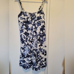 Stretchy Summer Dress With Built-in Bra